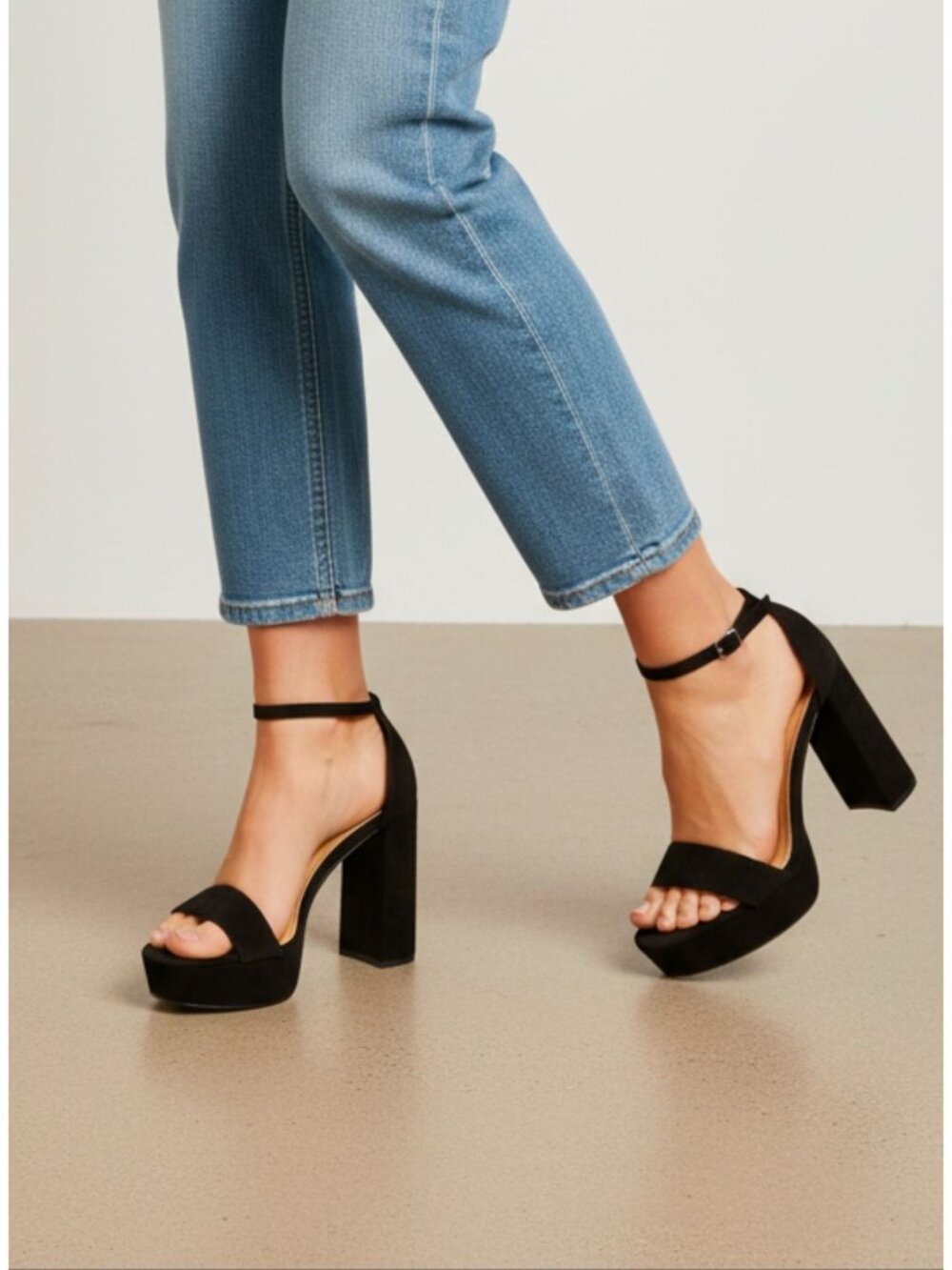 Black Platform Block Heel Sandals With Adjustable Ankle Strap For Women